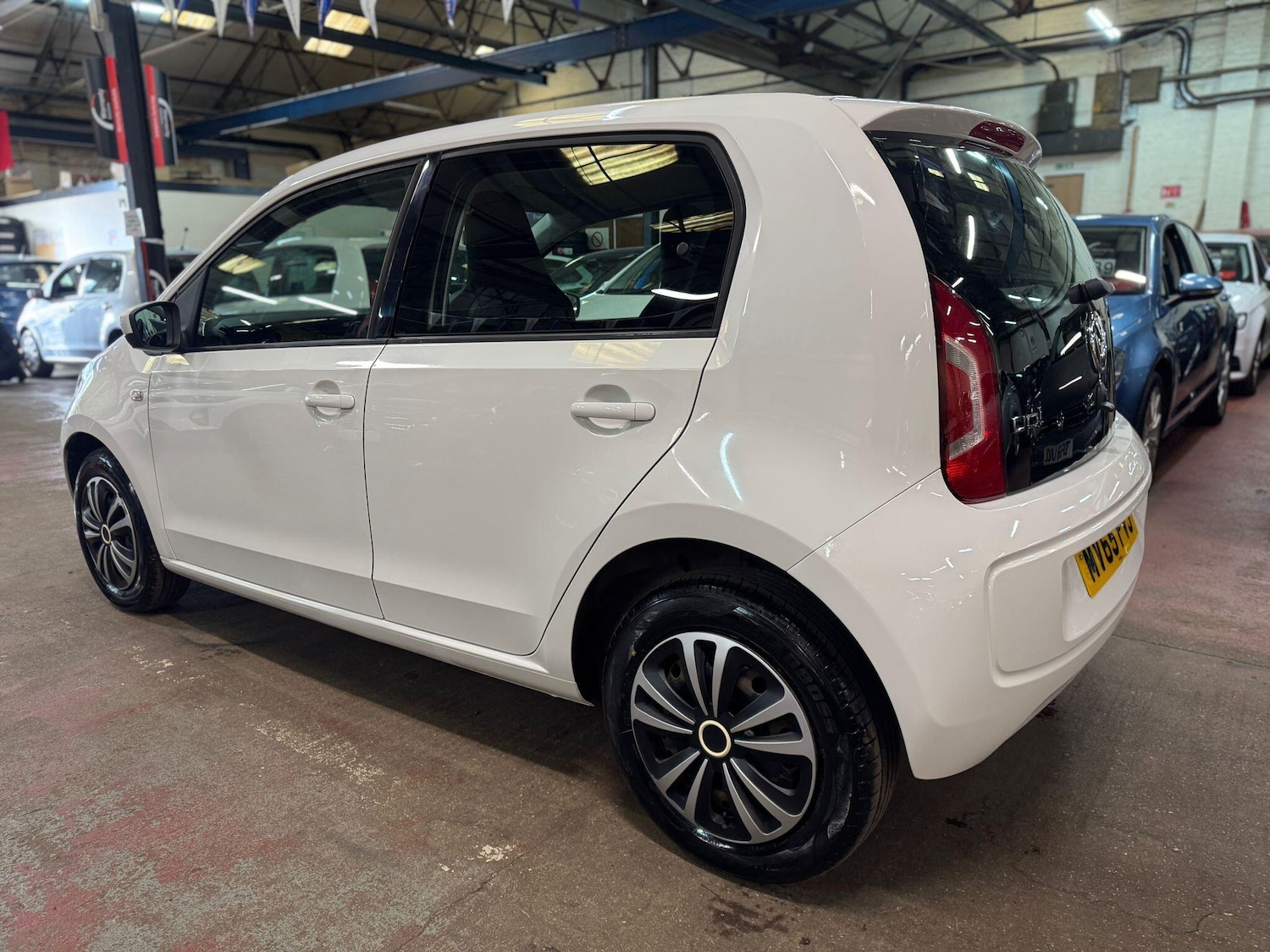 Used Volkswagen up! 2015 for sale - 77940242: Photo 5