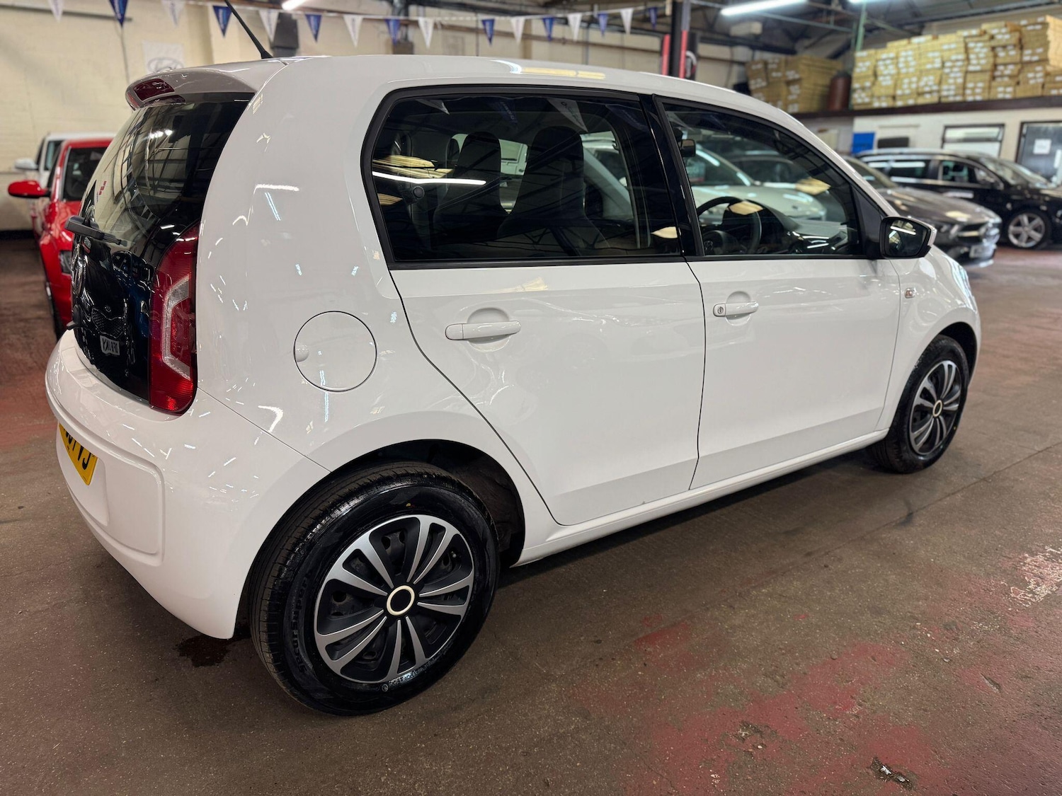 Used Volkswagen up! 2015 for sale - 77940242: Photo 7