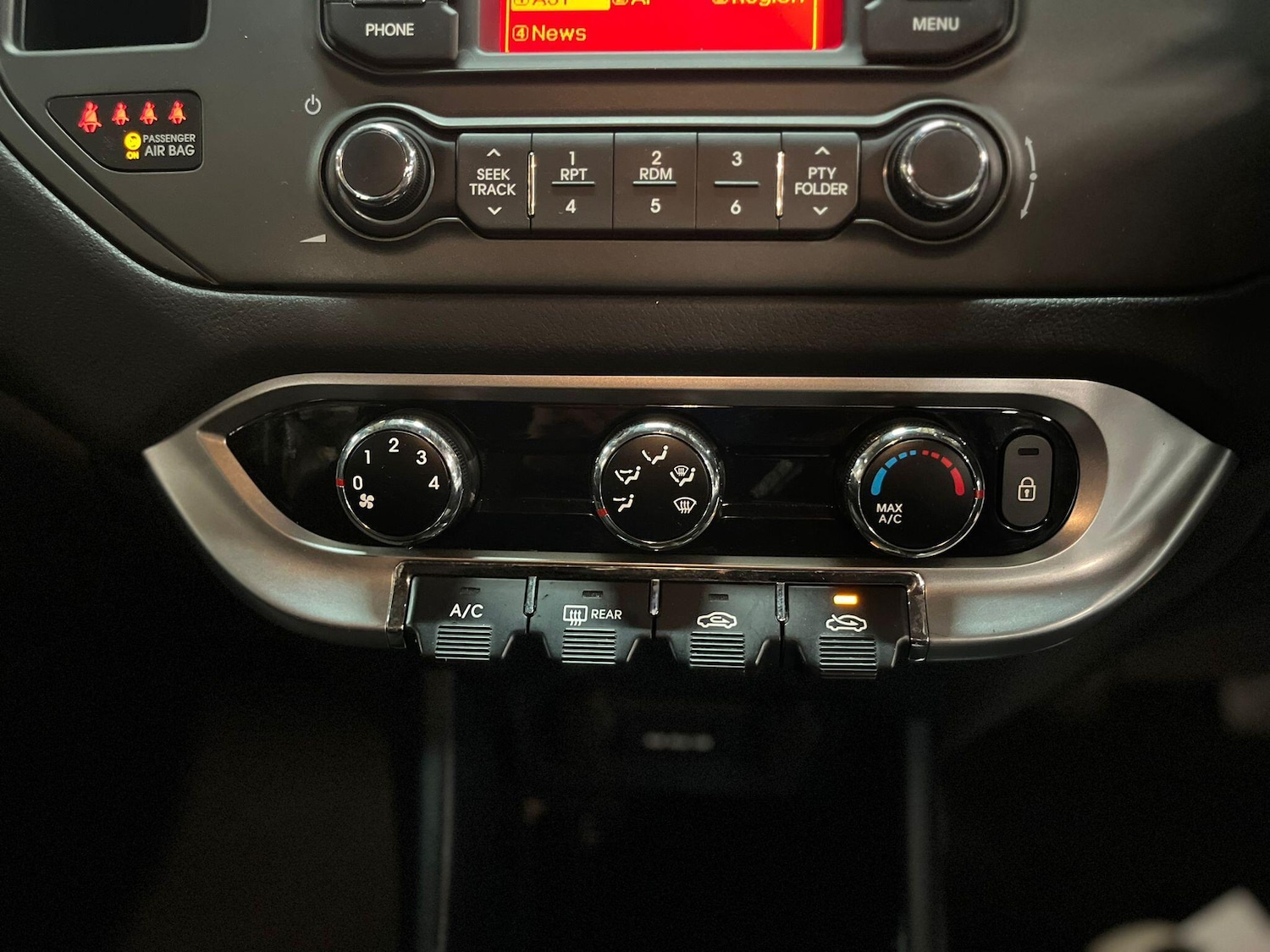 Used Kia Rio 2012 for sale - 76189920: Photo 32