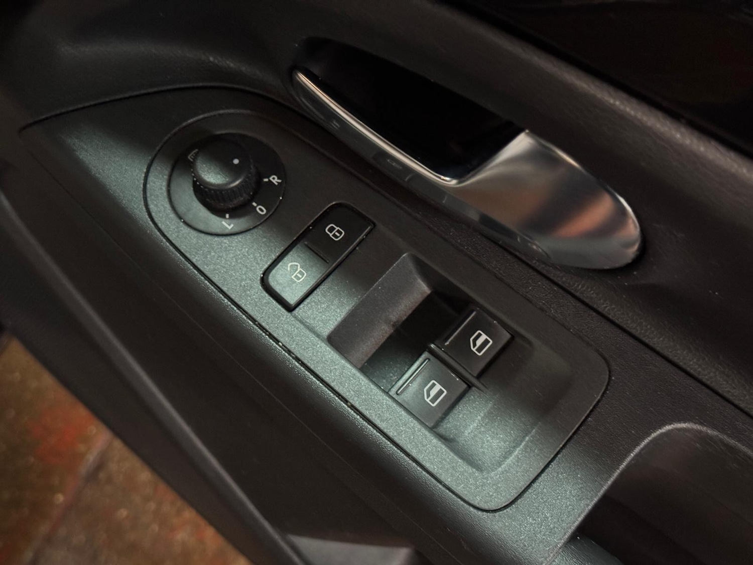 Used Volkswagen up! 2016 for sale - 77344636: Photo 22