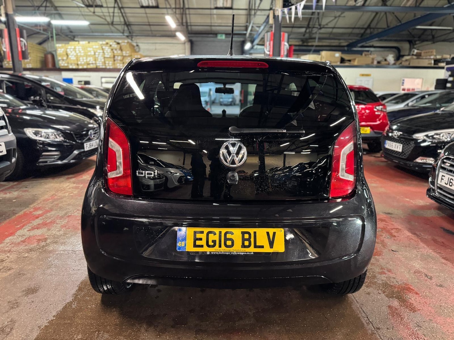 Used Volkswagen up! 2016 for sale - 77344636: Photo 5