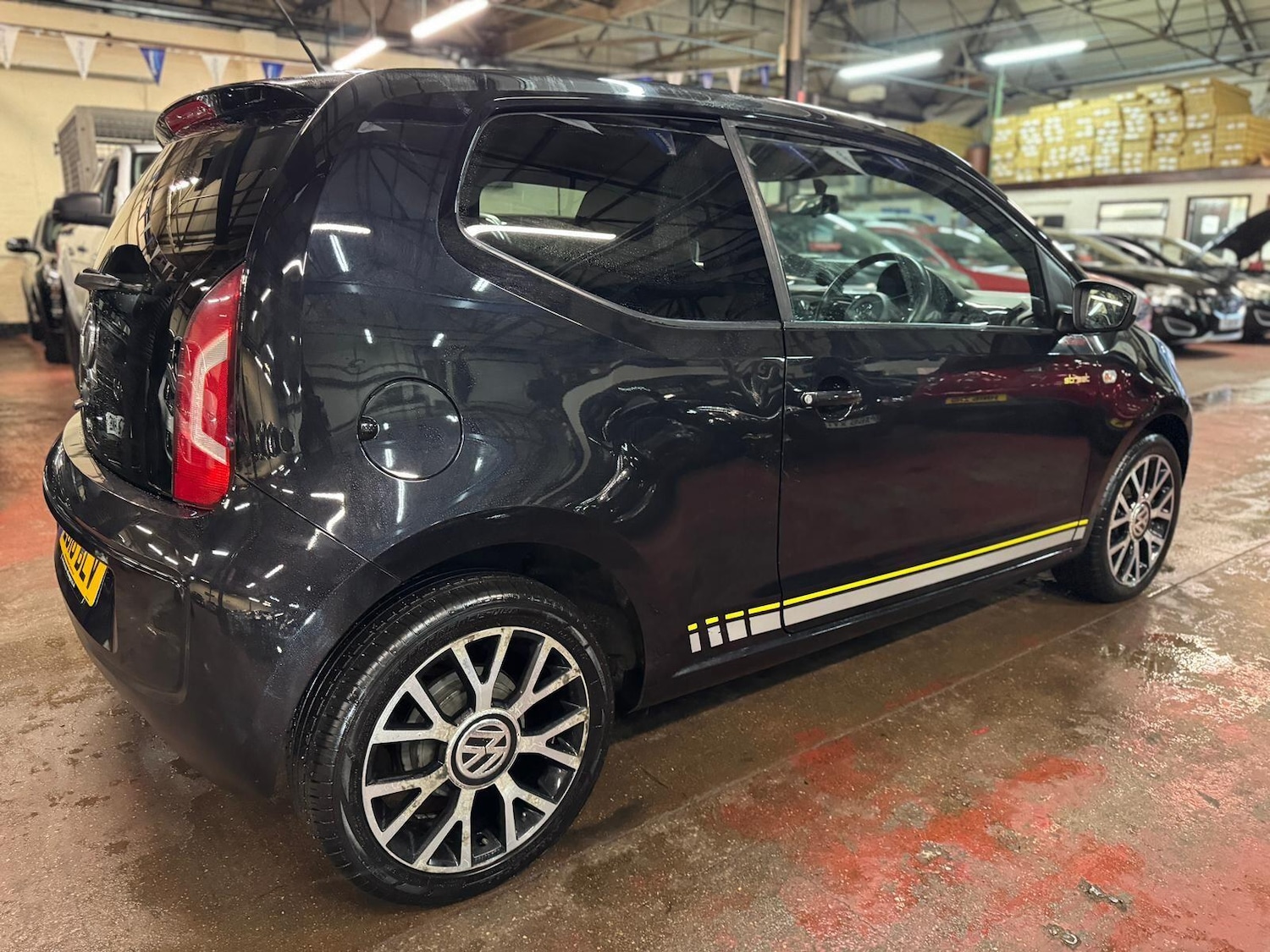 Used Volkswagen up! 2016 for sale - 77344636: Photo 6