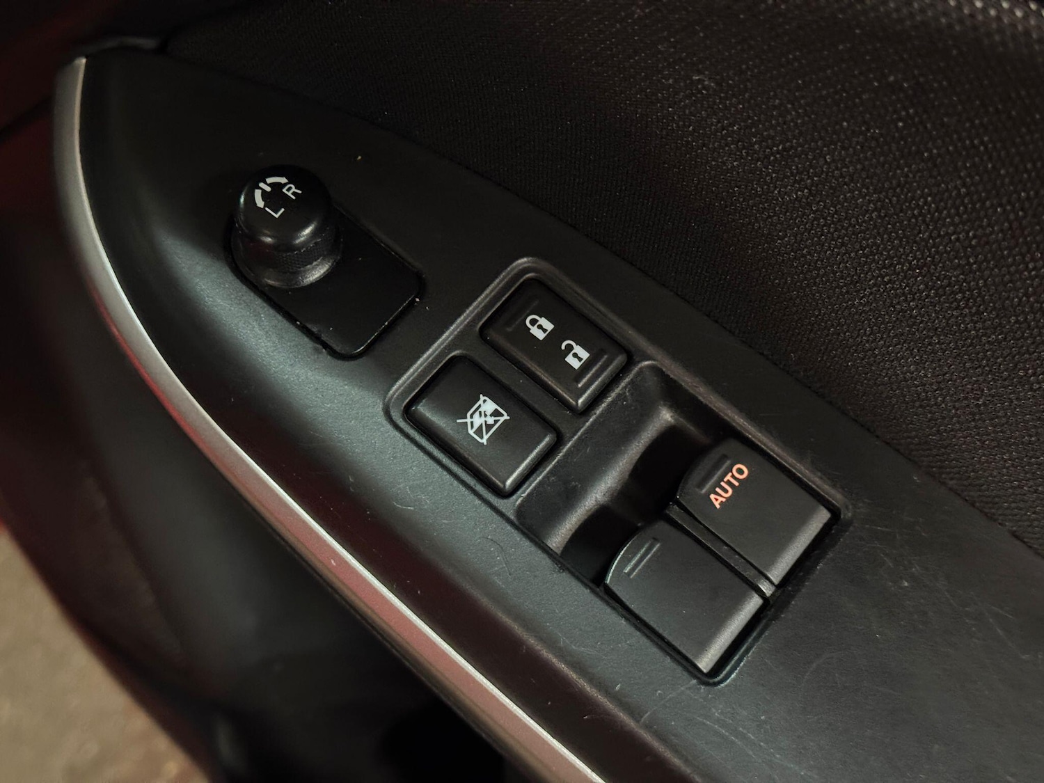 Used Suzuki Baleno 2017 for sale - 77523994: Photo 33