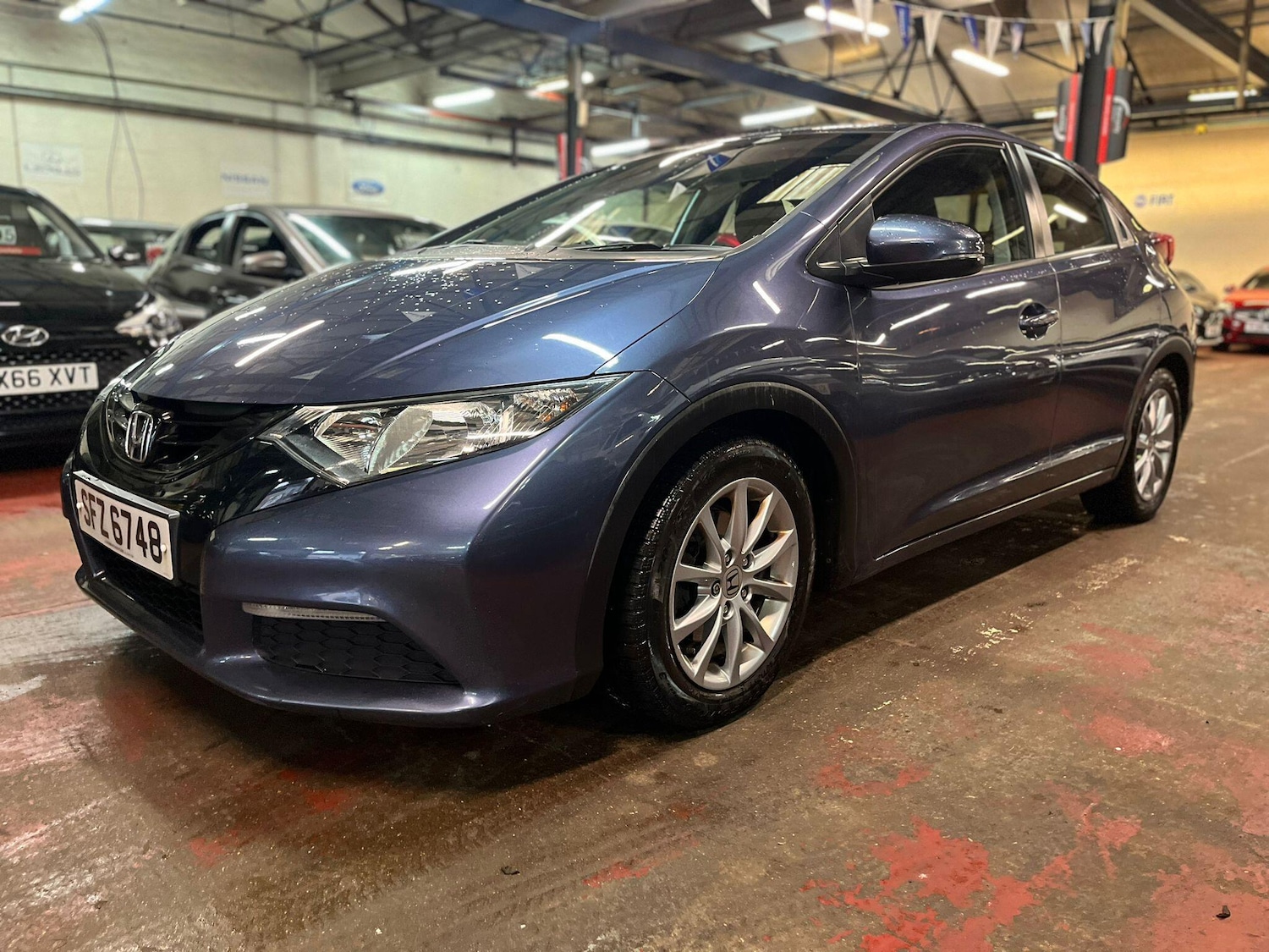 Used Honda Civic 2014 for sale - 77216275: Photo 3