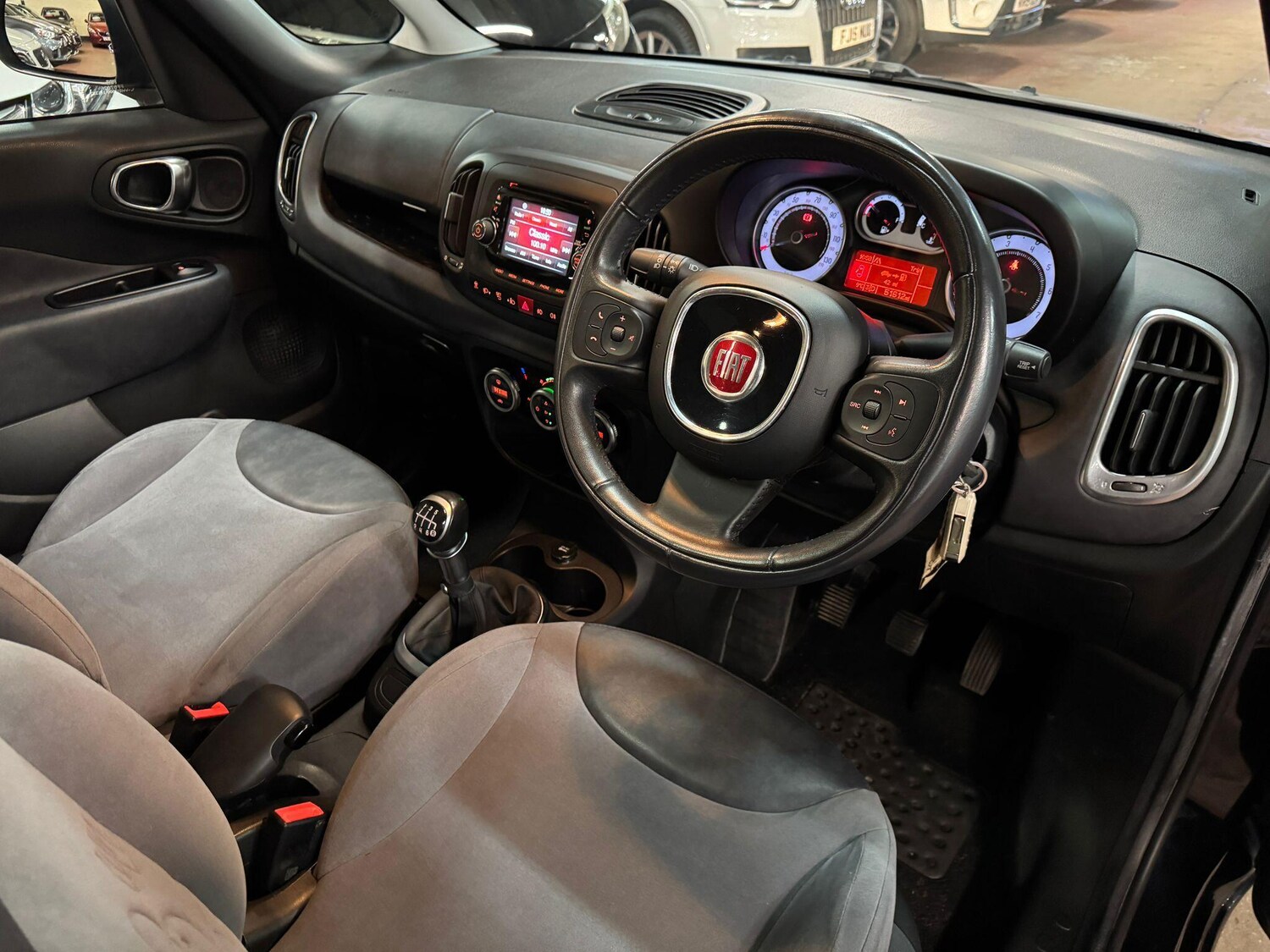Used Fiat 500L 2014 for sale - 77376651: Photo 13
