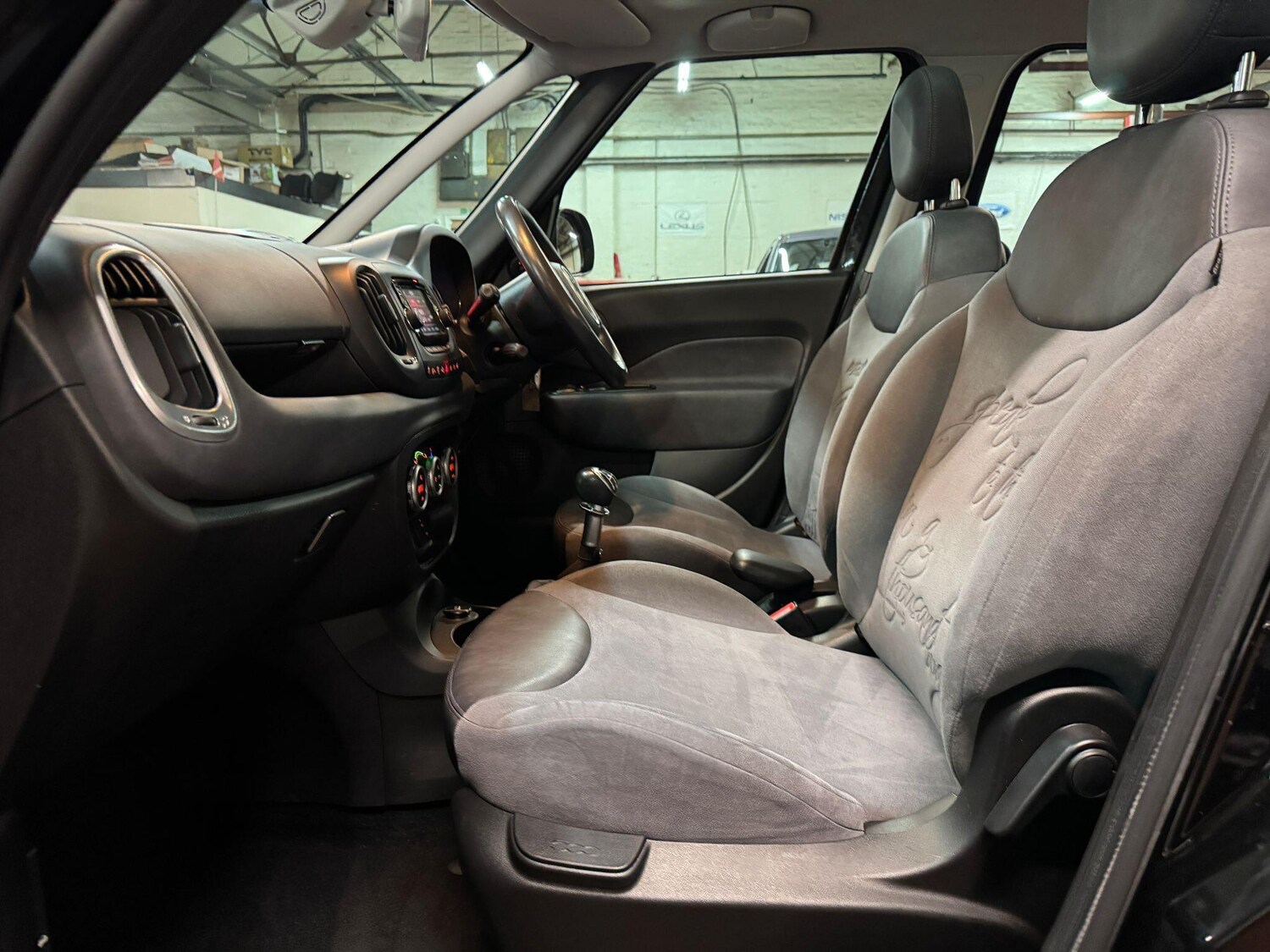 Used Fiat 500L 2014 for sale - 77376651: Photo 15