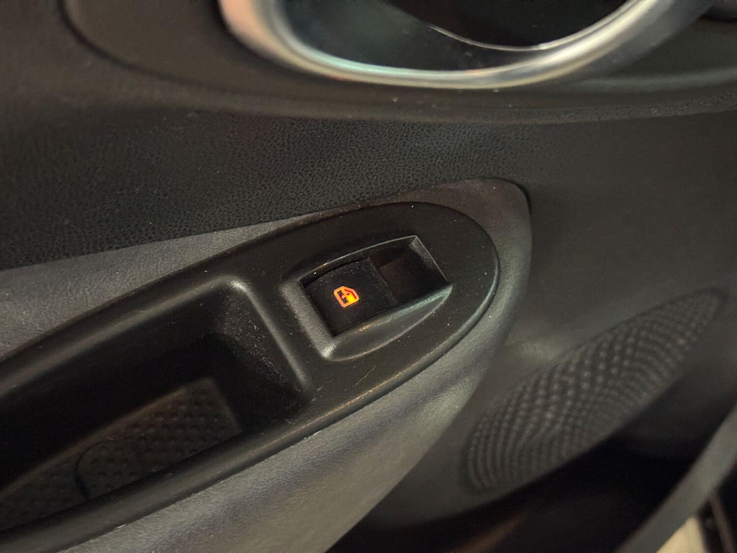 Used Fiat 500L 2014 for sale - 77376651: Photo 24