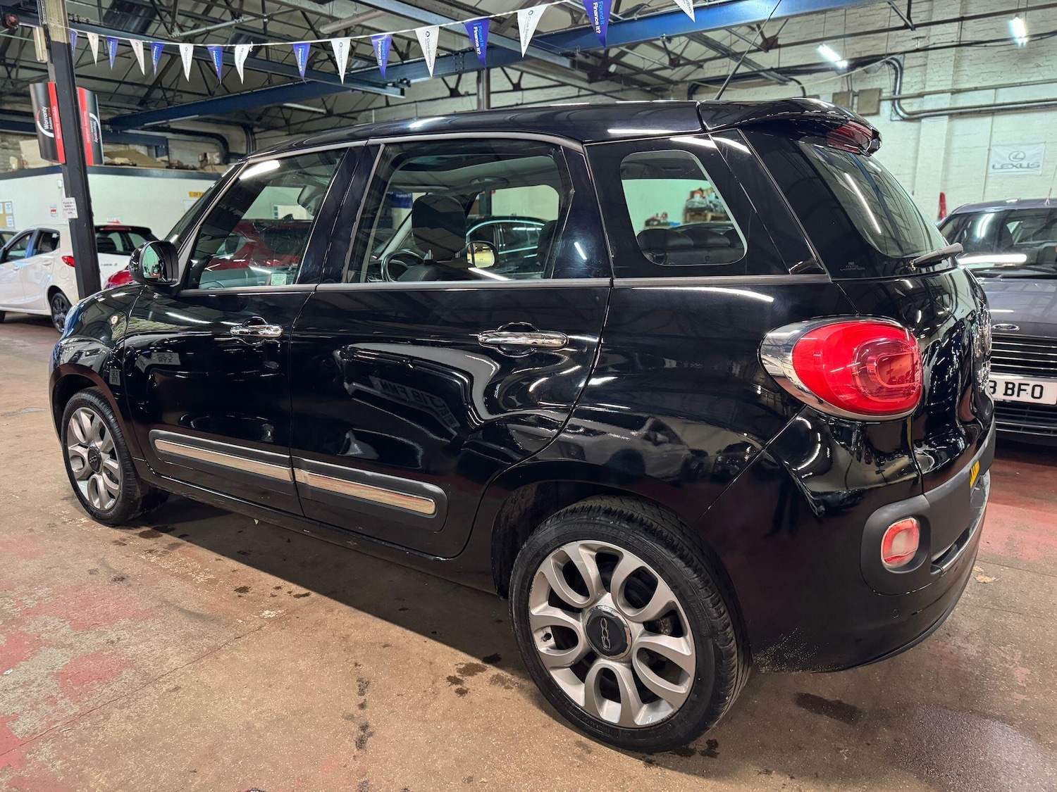 Used Fiat 500L 2014 for sale - 77376651: Photo 4