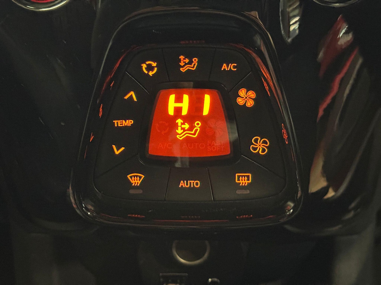 Used Peugeot 108 2020 for sale - 77646288: Photo 36