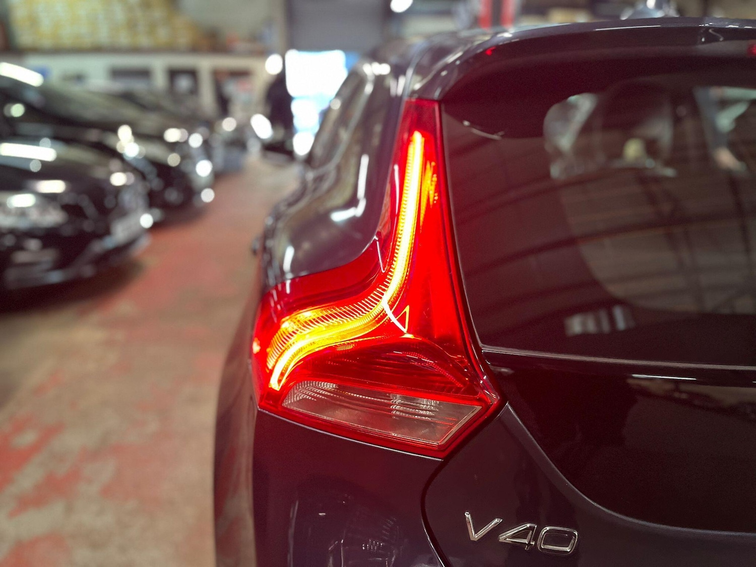 Used Volvo V40 2017 for sale - 77254025: Photo 11