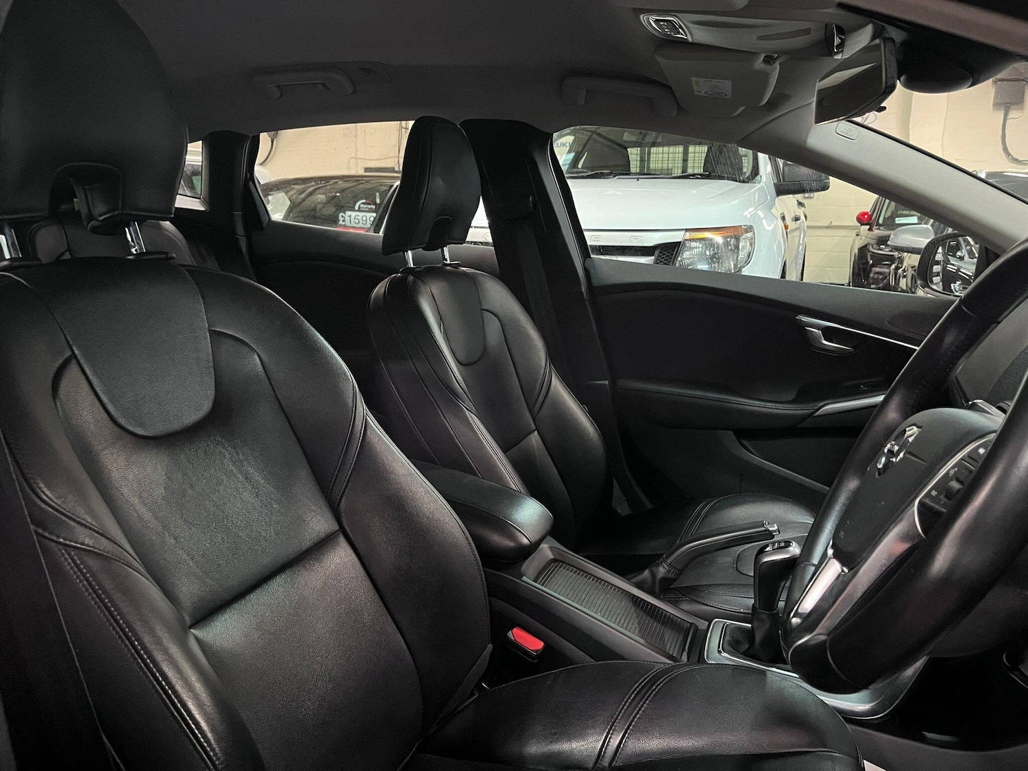 Used Volvo V40 2017 for sale - 77254025: Photo 16