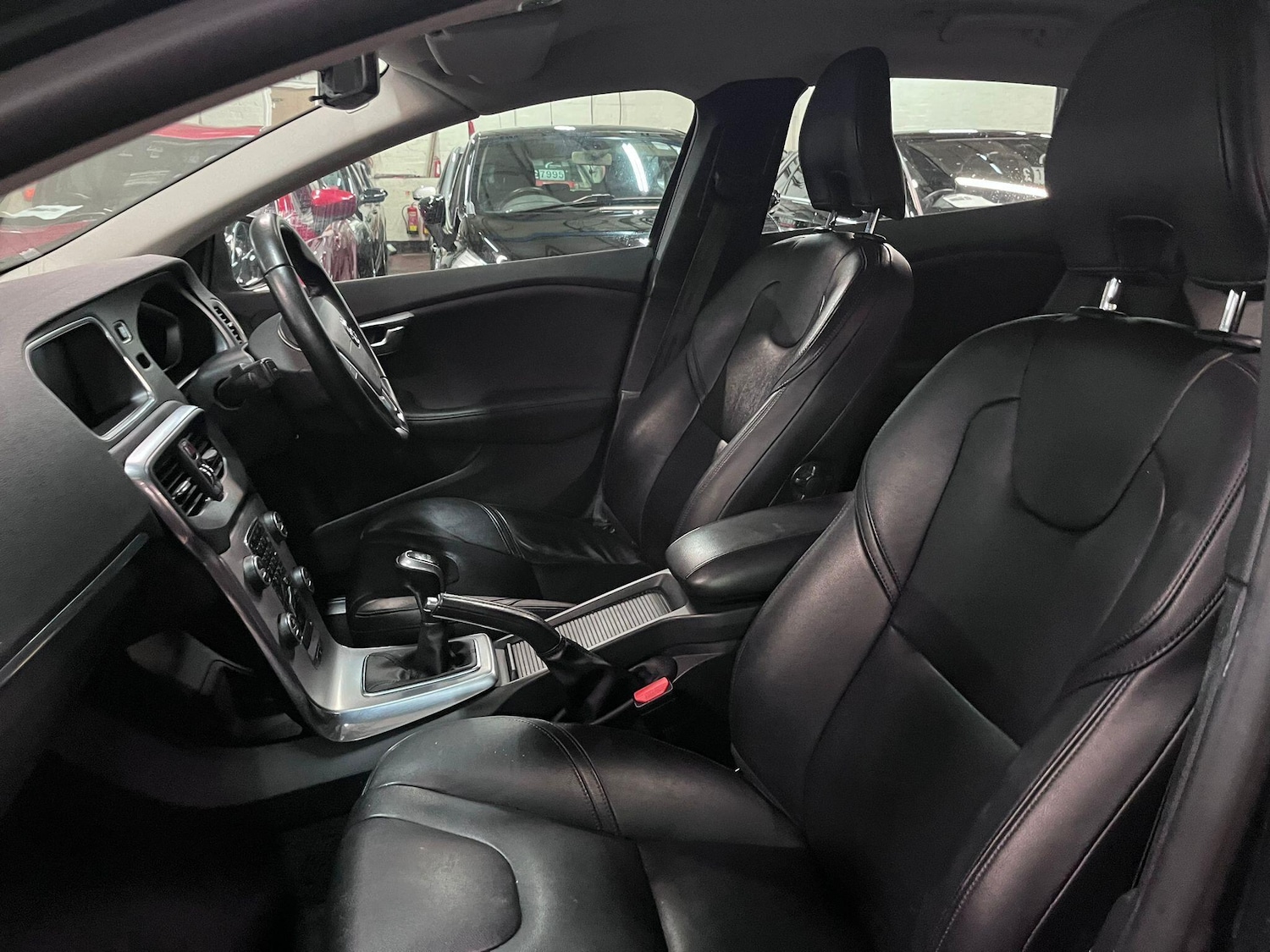 Used Volvo V40 2017 for sale - 77254025: Photo 17