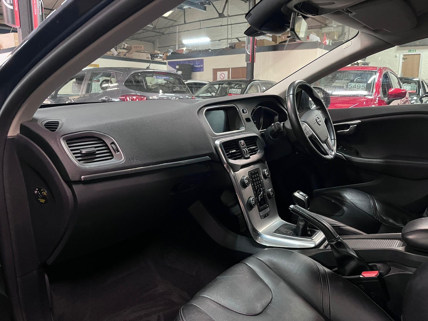 Used Volvo V40 2017 for sale - 77254025: Photo 18