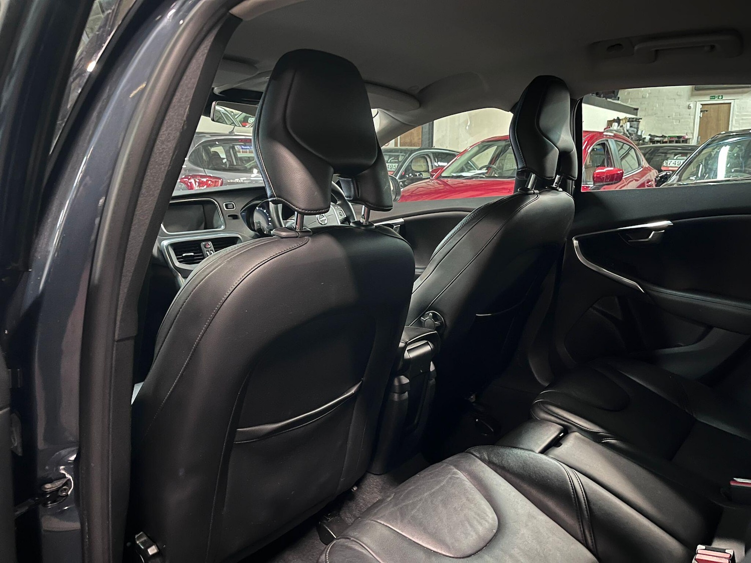 Used Volvo V40 2017 for sale - 77254025: Photo 24