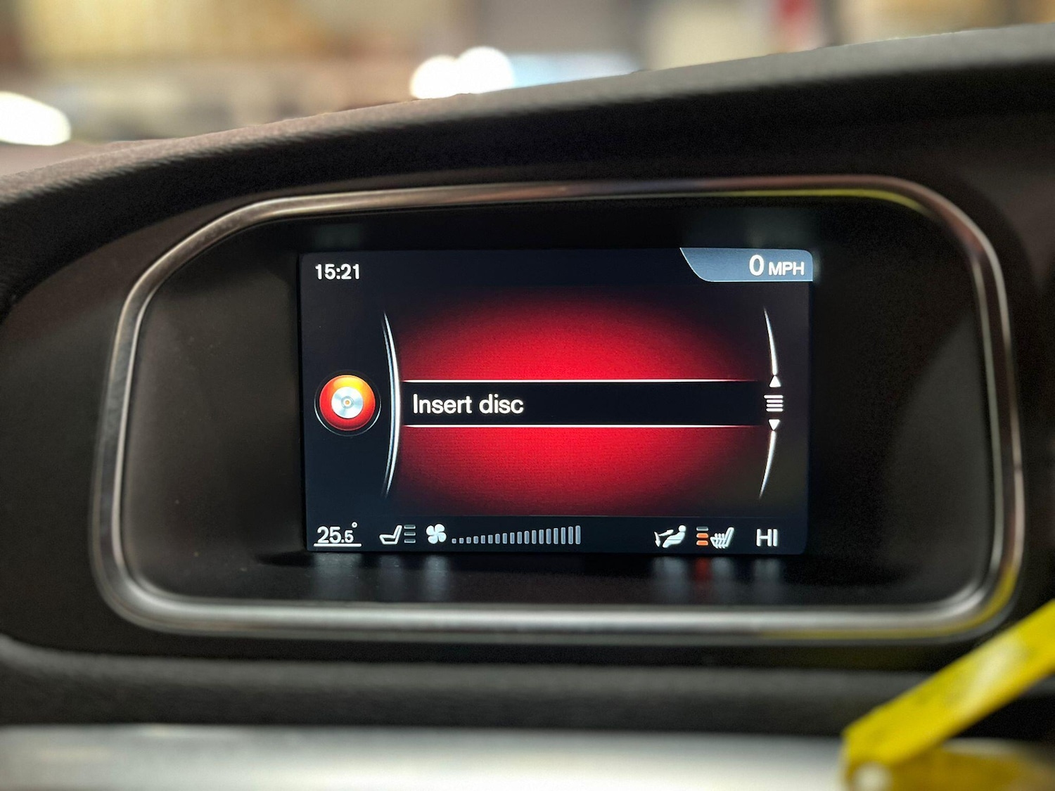 Used Volvo V40 2017 for sale - 77254025: Photo 31