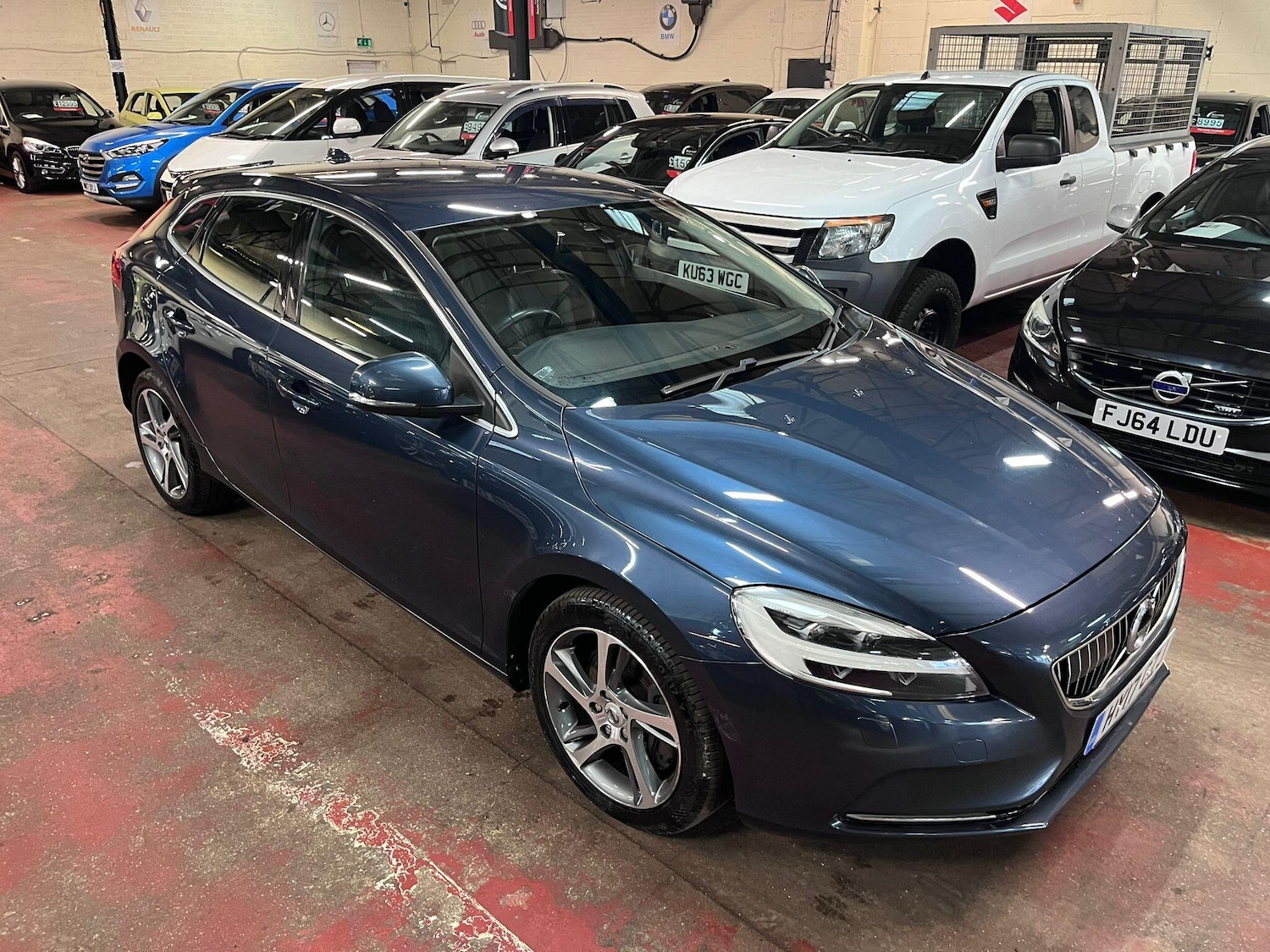 Used Volvo V40 2017 for sale - 77254025: Photo 7