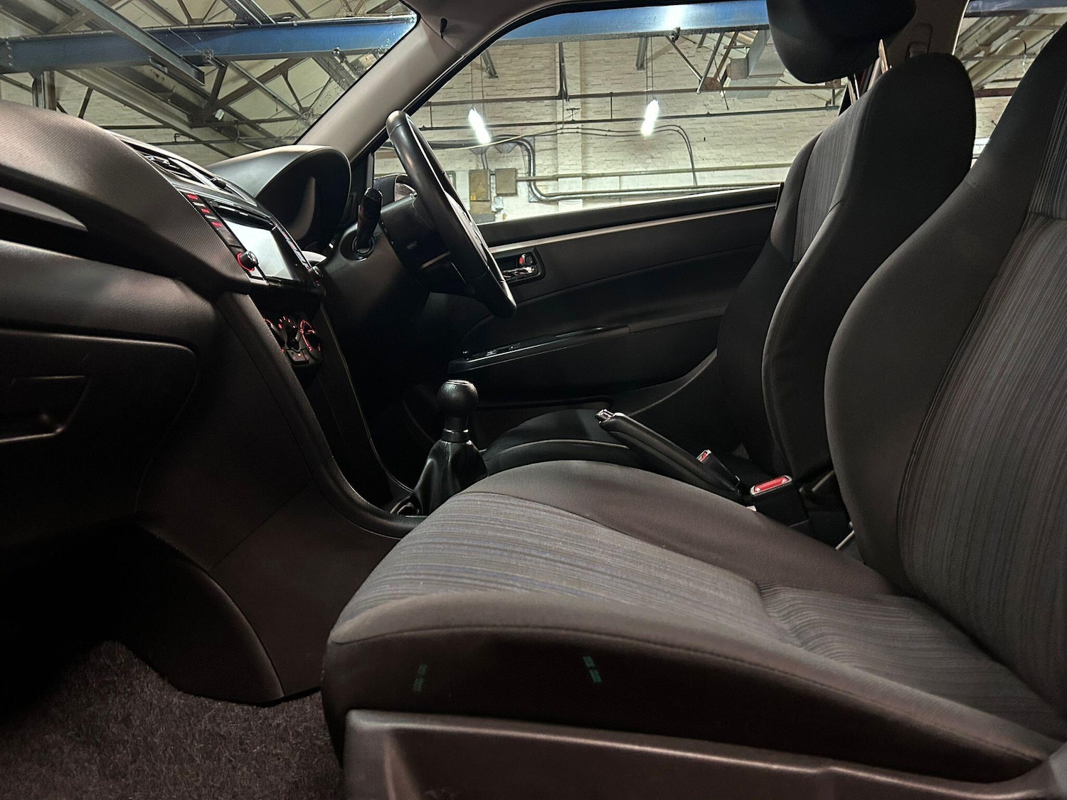 Used Suzuki Swift 2016 for sale - 77455035: Photo 12