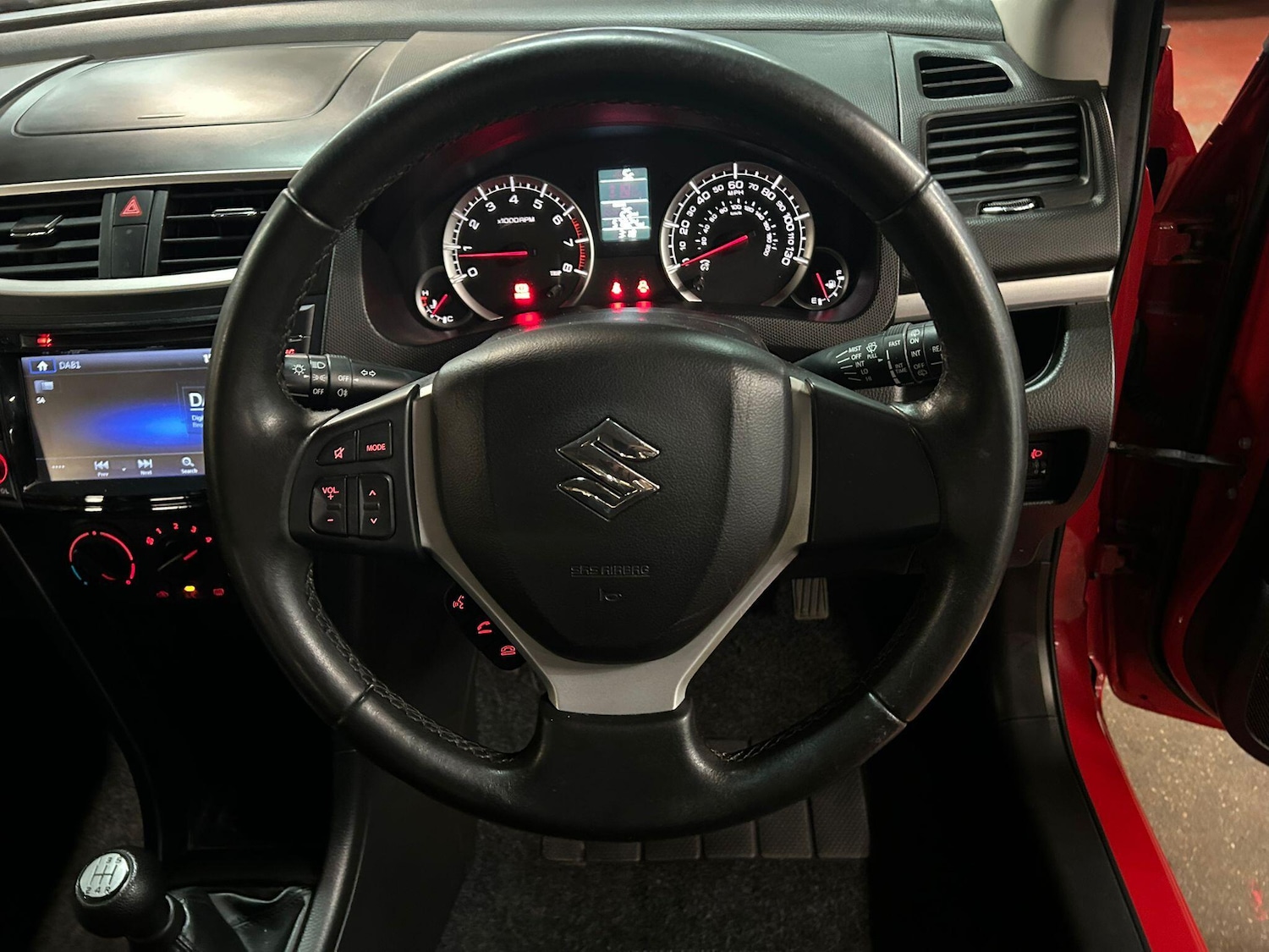 Used Suzuki Swift 2016 for sale - 77455035: Photo 17