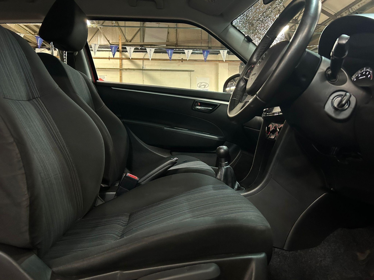 Used Suzuki Swift 2016 for sale - 77455035: Photo 9