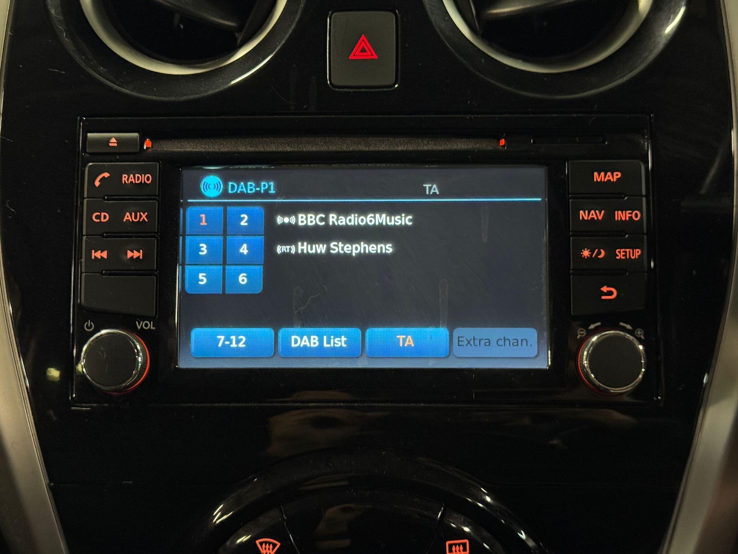 Used Nissan Note 2015 for sale - 76865440: Photo 32