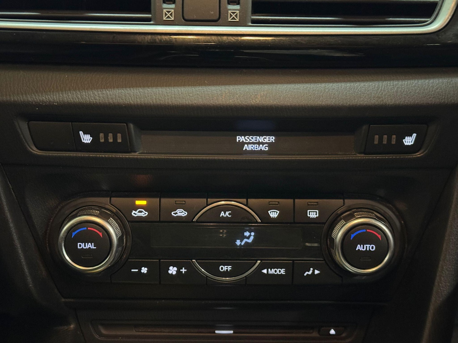 Used Mazda Mazda3 for sale - 76550648: Photo 34