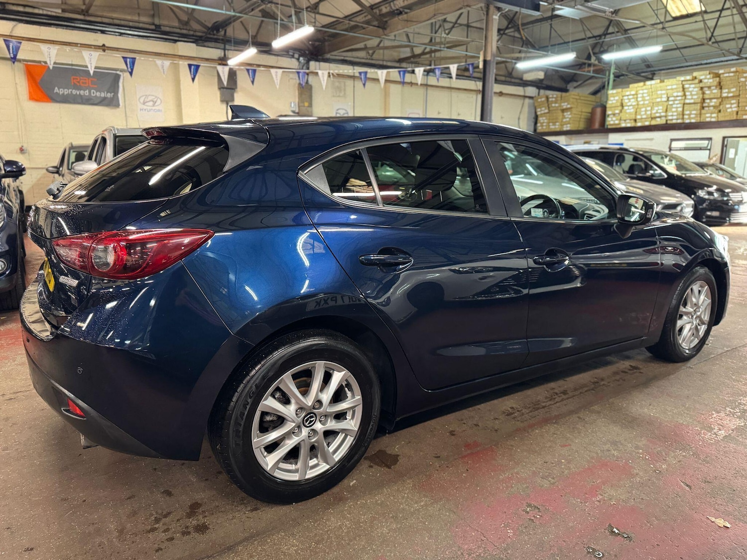 Used Mazda Mazda3 for sale - 76550648: Photo 6