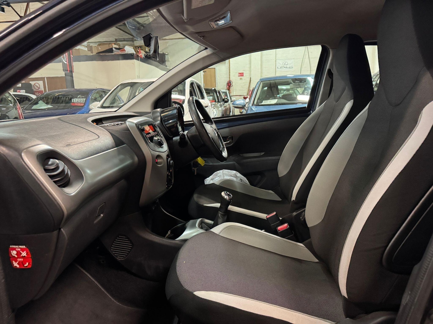 Used Toyota AYGO 2016 for sale - 77939341: Photo 12