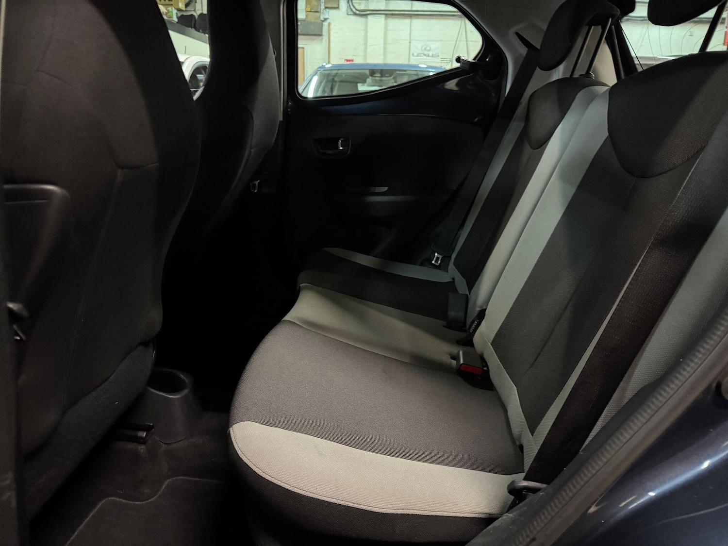 Used Toyota AYGO 2016 for sale - 77939341: Photo 18