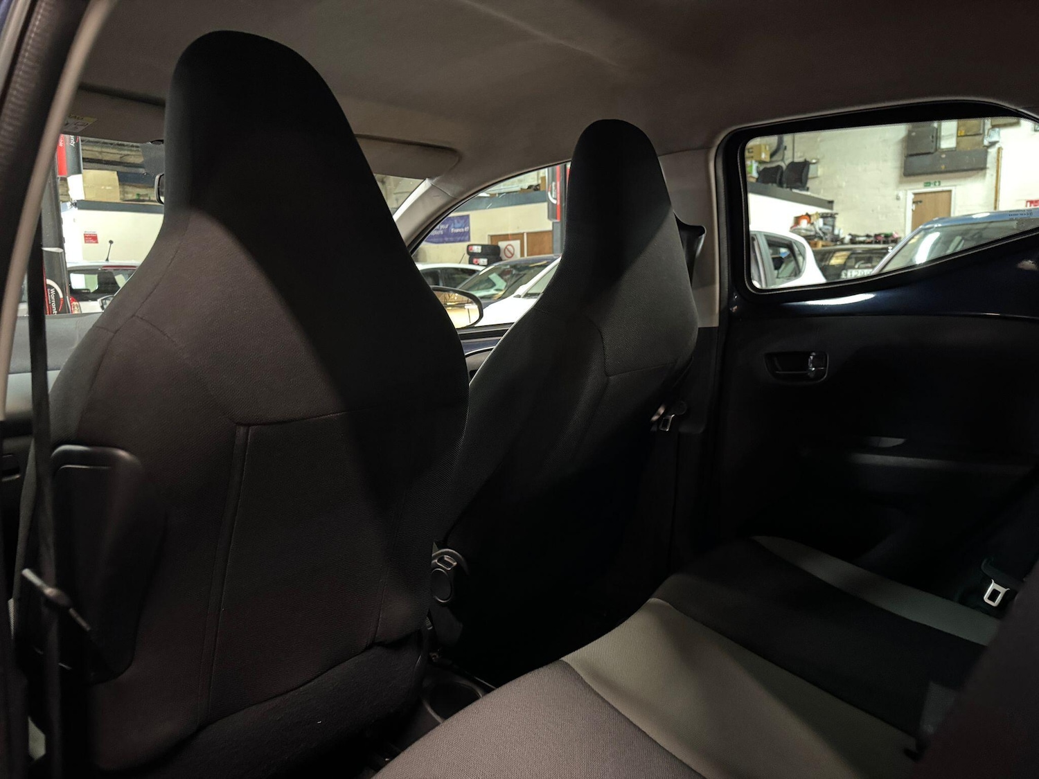 Used Toyota AYGO 2016 for sale - 77939341: Photo 19