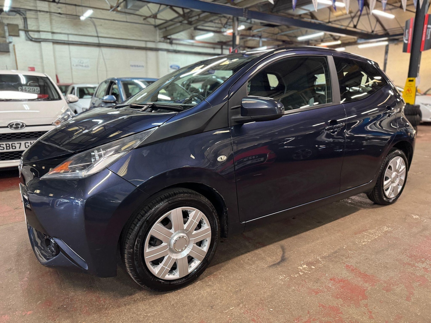 Used Toyota AYGO 2016 for sale - 77939341: Photo 3