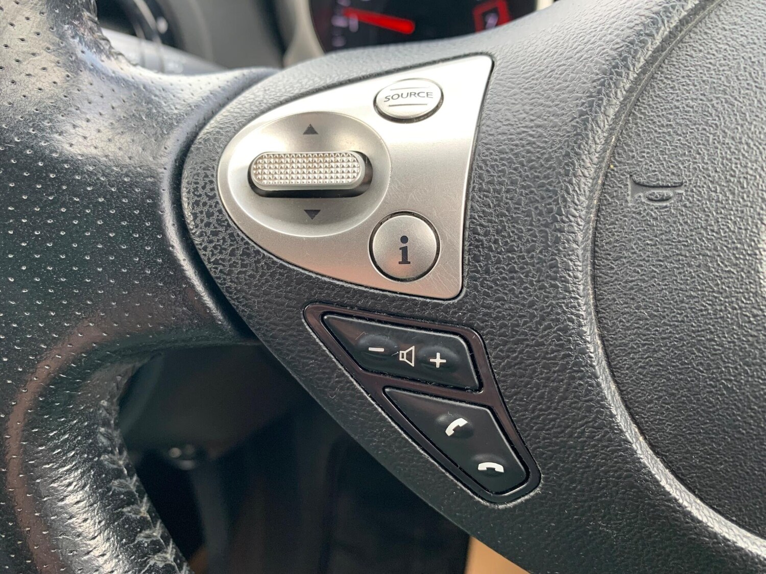 Used Nissan Juke 2014 for sale - 75990740: Photo 13