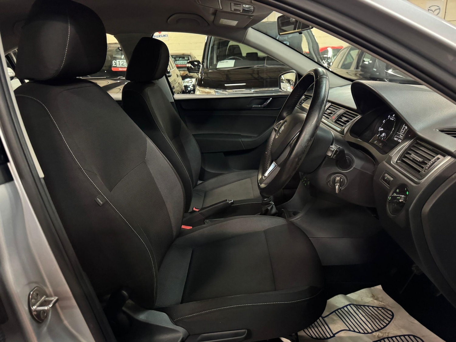 Used Skoda Rapid 2015 for sale - 77559762: Photo 10