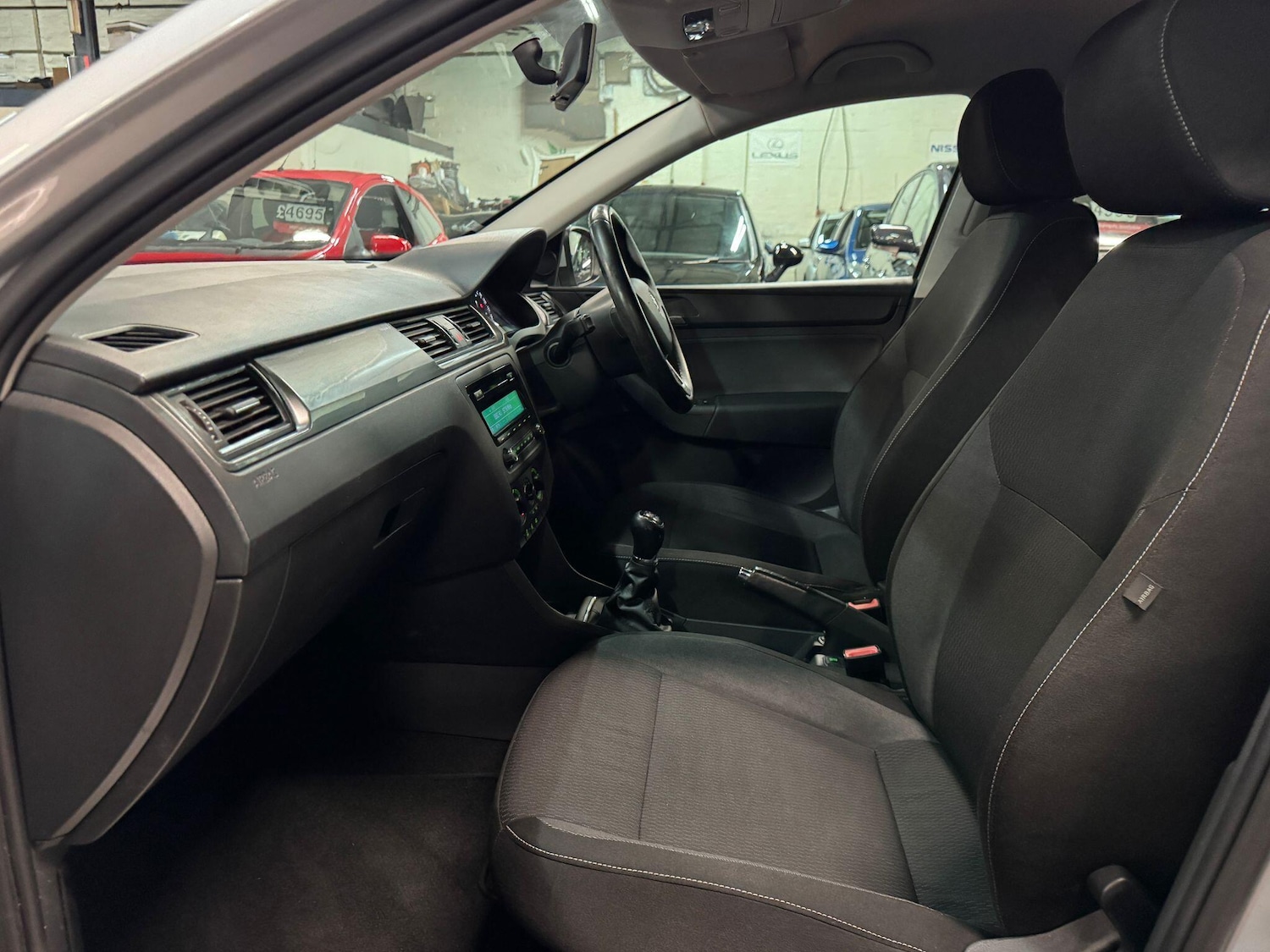 Used Skoda Rapid 2015 for sale - 77559762: Photo 13