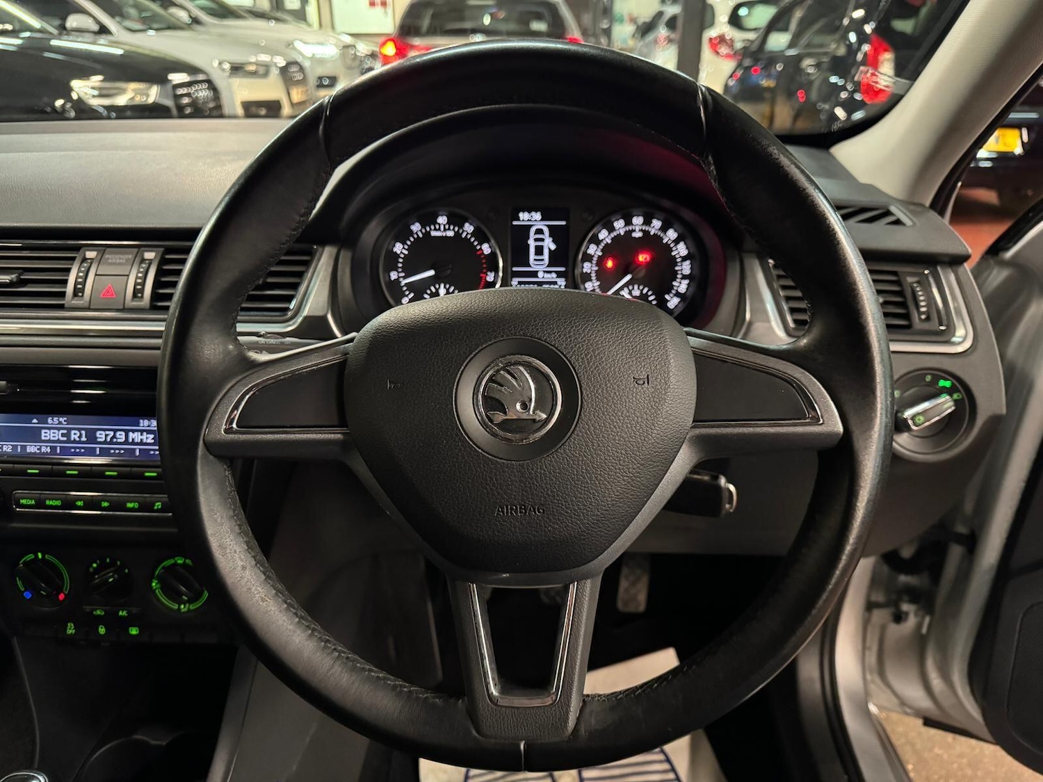 Used Skoda Rapid 2015 for sale - 77559762: Photo 25