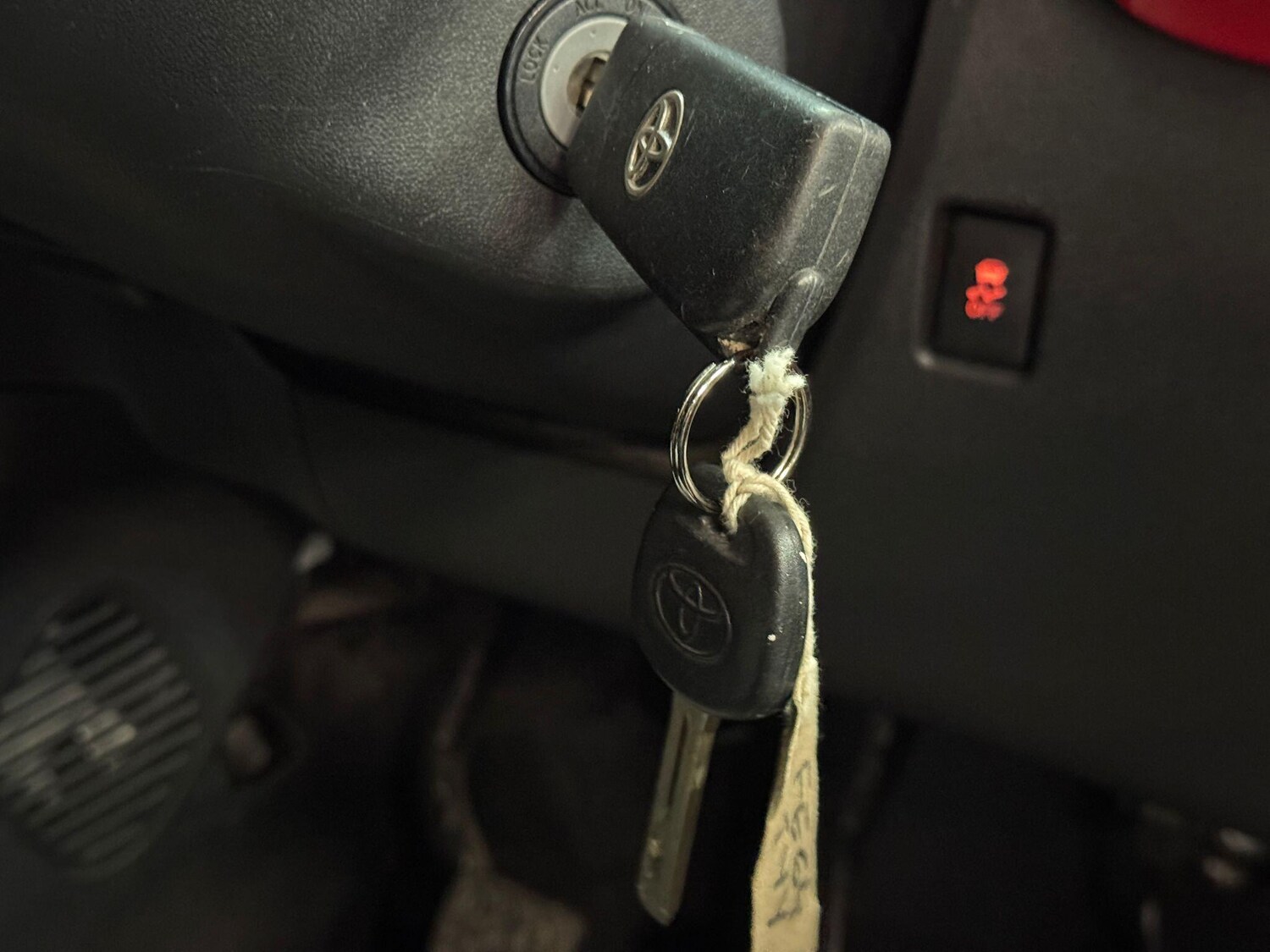 Used Toyota AYGO for sale - 77496675: Photo 28