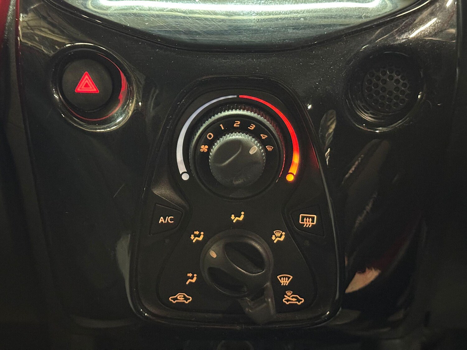 Used Toyota AYGO for sale - 77496675: Photo 35