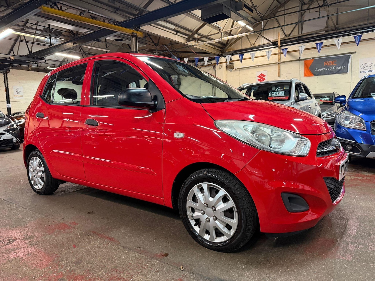 Used Hyundai i10 2012 for sale - 76370827: Photo 1