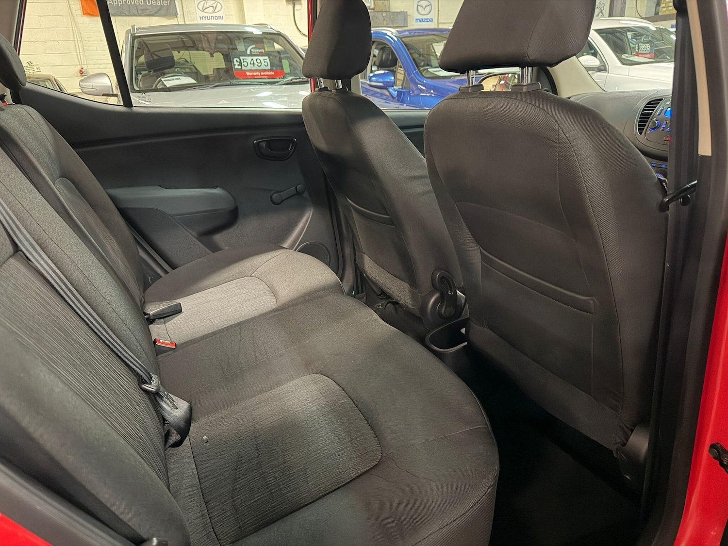 Used Hyundai i10 2012 for sale - 76370827: Photo 14