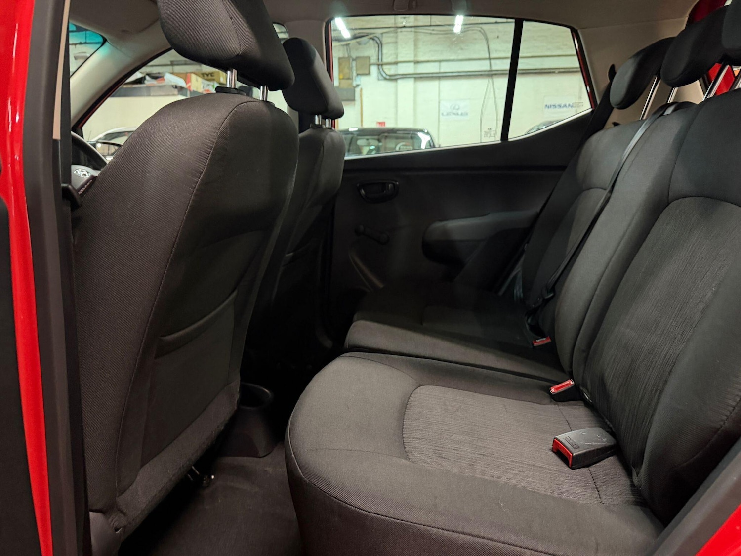 Used Hyundai i10 2012 for sale - 76370827: Photo 18