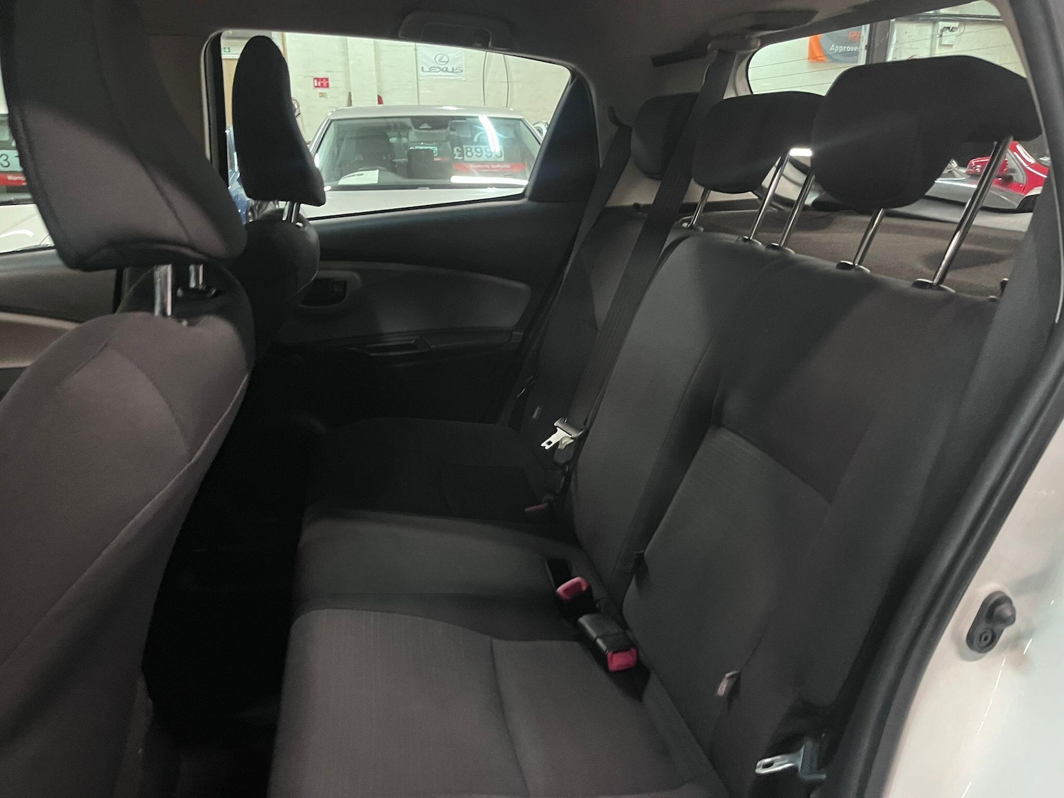 Used Toyota Yaris for sale - 76997279: Photo 25