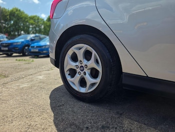 Used Ford Focus 2012 for sale - 78586635: Photo