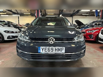 Used Volkswagen Golf 2019 for sale - 78528250: Photo