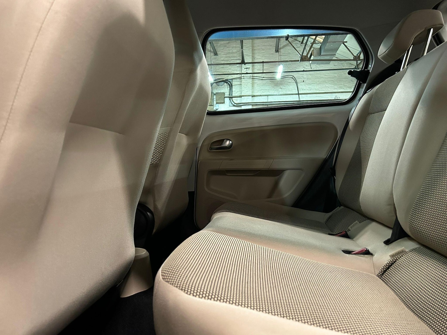 Used Skoda Citigo 2014 for sale - 77066796: Photo 16