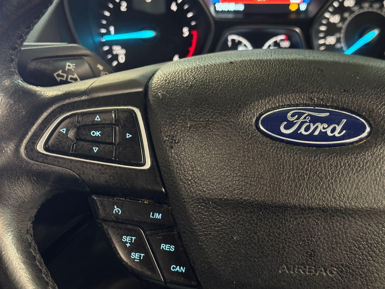 Used Ford Kuga 2017 for sale - 77564975: Photo 27