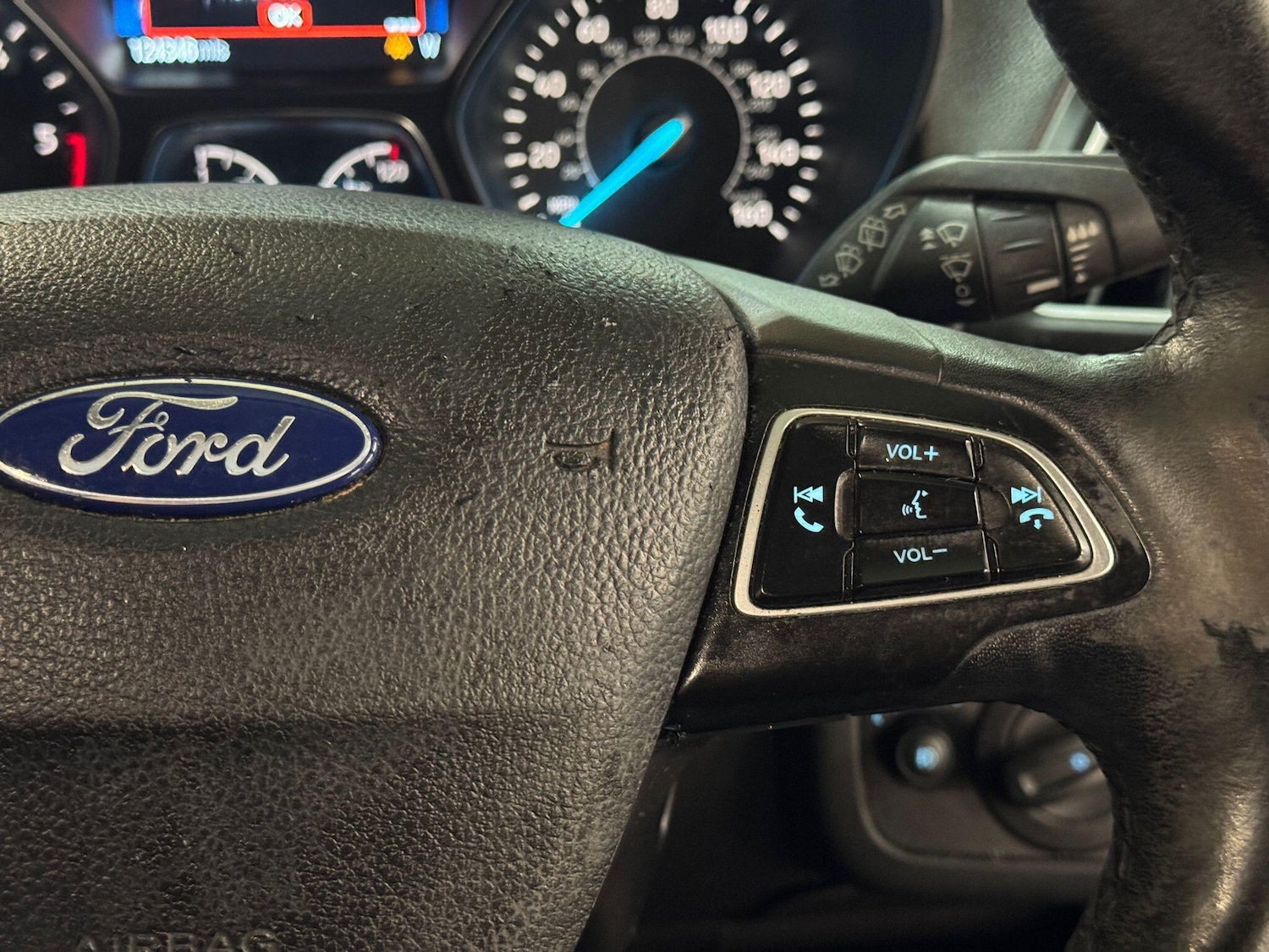 Used Ford Kuga 2017 for sale - 77564975: Photo 28