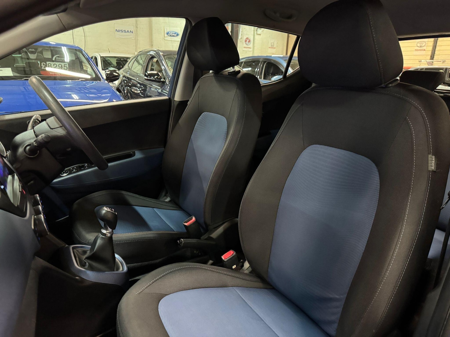 Used Hyundai i10 2016 for sale - 76537955: Photo 15