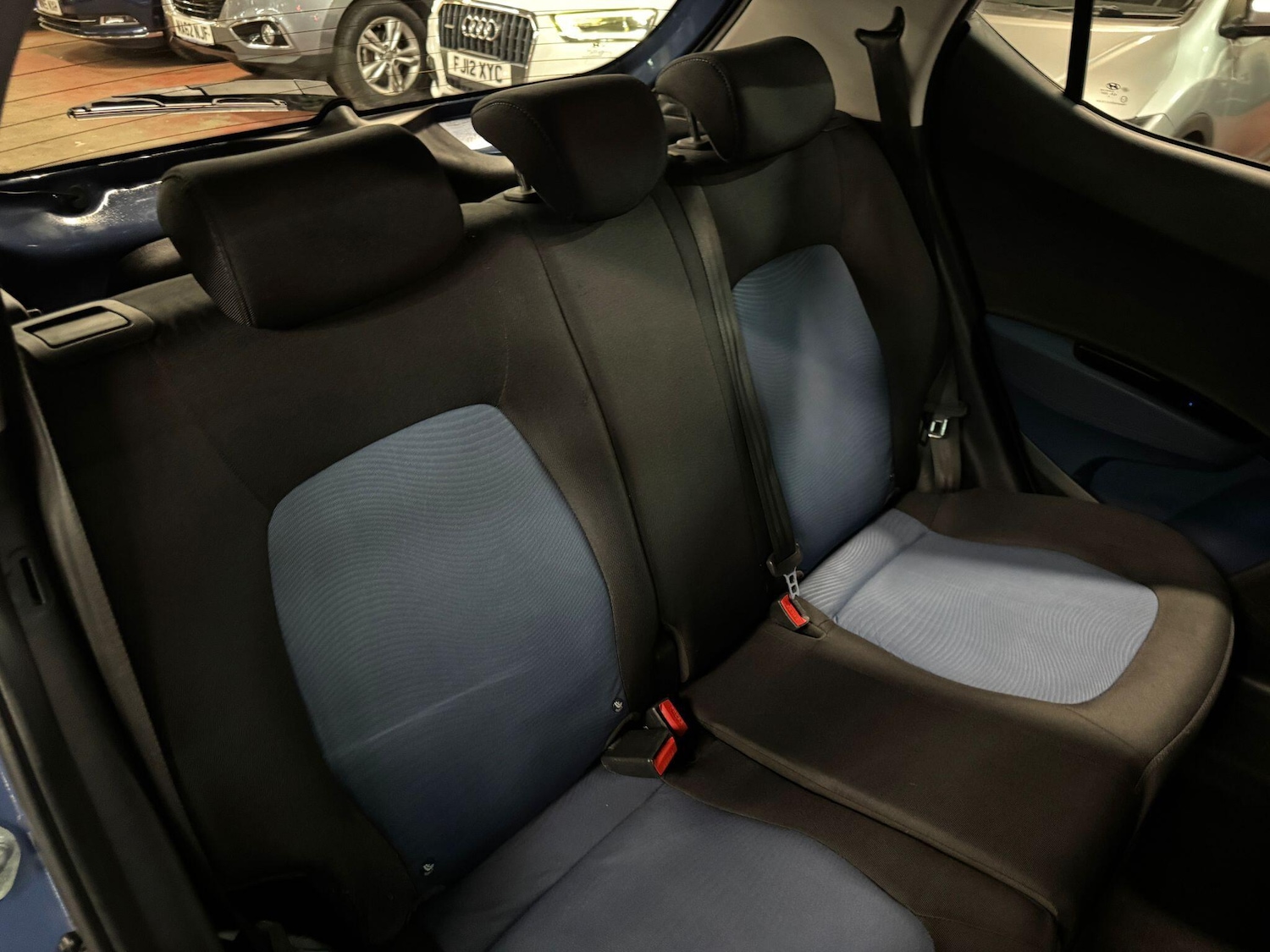 Used Hyundai i10 2016 for sale - 76537955: Photo 17