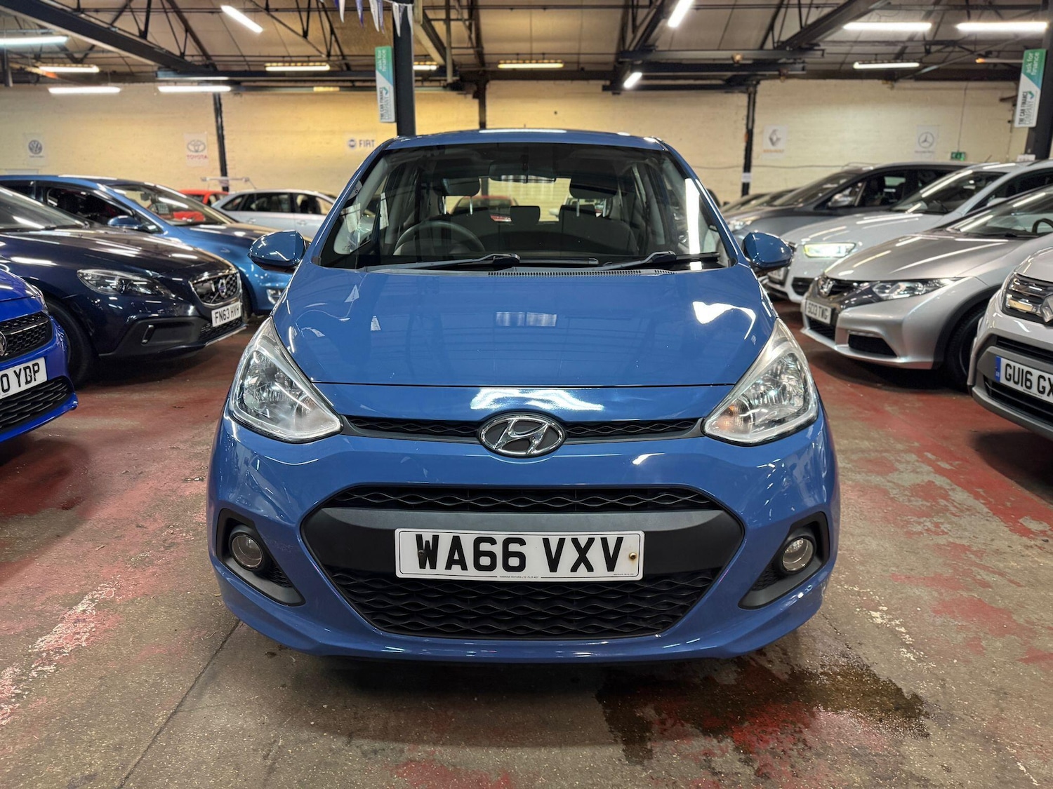 Used Hyundai i10 2016 for sale - 76537955: Photo 2