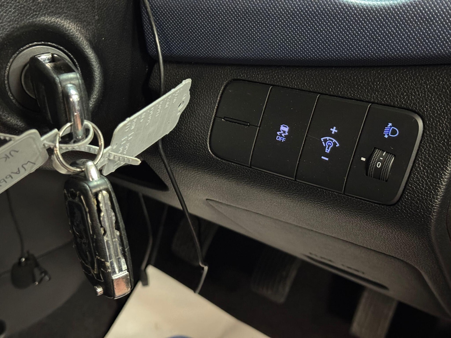 Used Hyundai i10 2016 for sale - 76537955: Photo 28