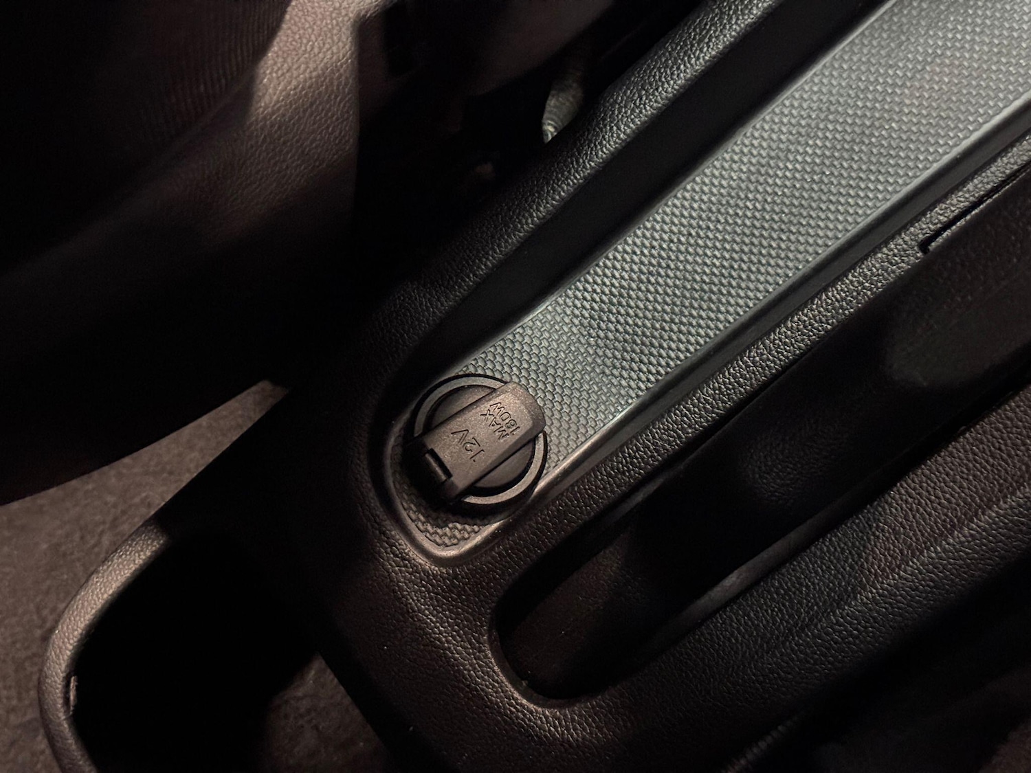 Used Hyundai i10 2016 for sale - 76537955: Photo 36